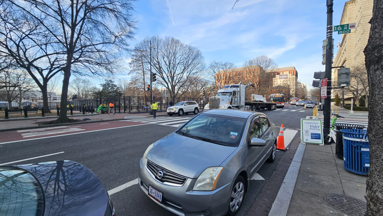 Concrete barricades going up around the White House ahead of Israeli PM's visit, or maybe planned protests, Feb 2025